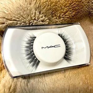 NIB - MAC Cosmetics - 84 Goddess Lash